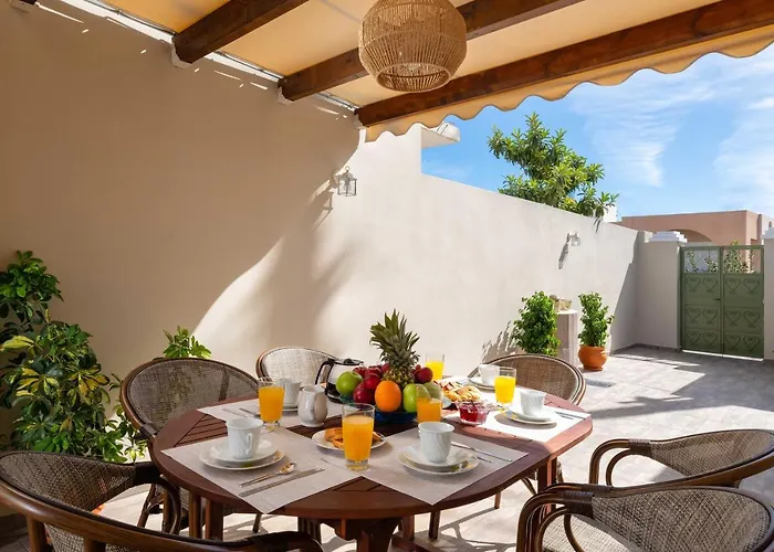 Casa Di Famiglia Rhodes