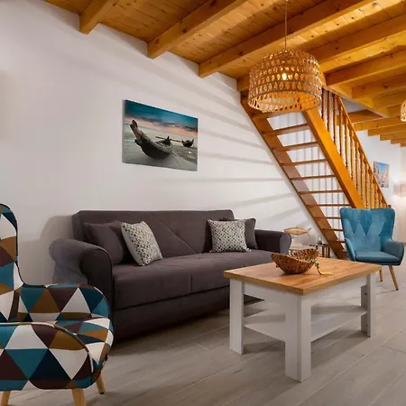 Casa Di Famiglia Rhodes Коскину